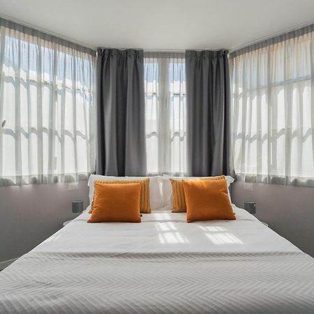 Sant'Agostino Apartments By Rent All Como Exterior photo