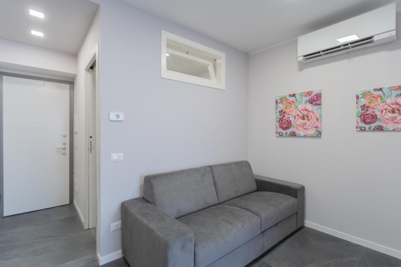 Sant'Agostino Apartments By Rent All Como Exterior photo