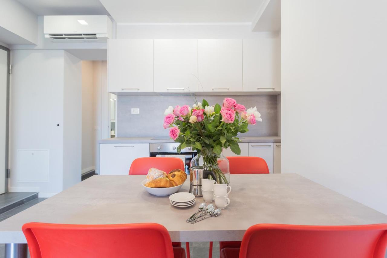 Sant'Agostino Apartments By Rent All Como Exterior photo